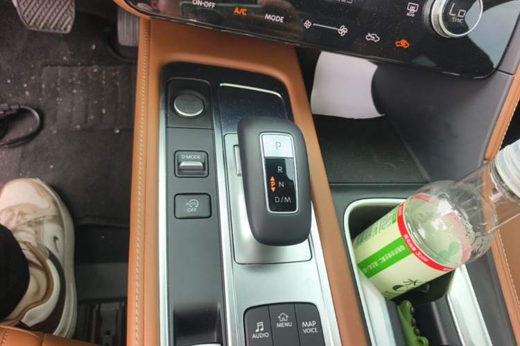 Used Infiniti QX60 2024 2.0T Enjoyment Edition Gear Lever