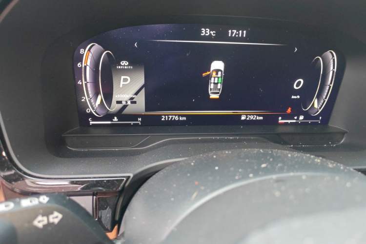 Used Infiniti QX60 2024 2.0T Enjoyment Edition Odometer Close Up
