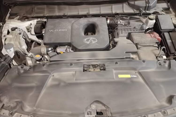 Used Infiniti QX60 2024 2.0T Four-Wheel Drive Luxury Edition Engine Bay