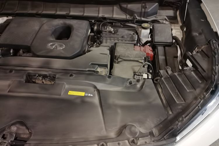 Used Infiniti QX60 2024 2.0T Four-Wheel Drive Luxury Edition Engine Bay Left