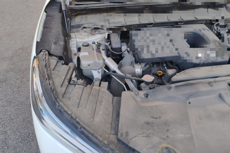 Used Infiniti QX60 2024 2.0T Four-Wheel Drive Luxury Edition Engine Bay Right
