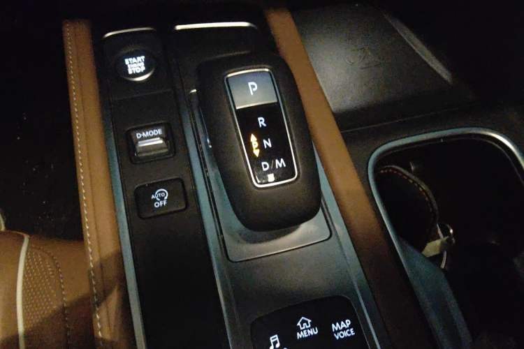 Used Infiniti QX60 2024 2.0T Four-Wheel Drive Flagship Edition Gear Lever