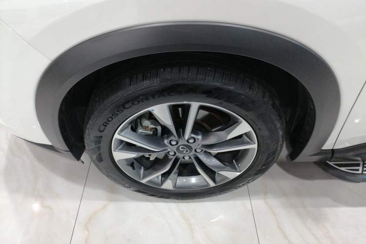 Used Infiniti QX60 2024 2.0T Enjoyment Edition Left Front Wheel Hub