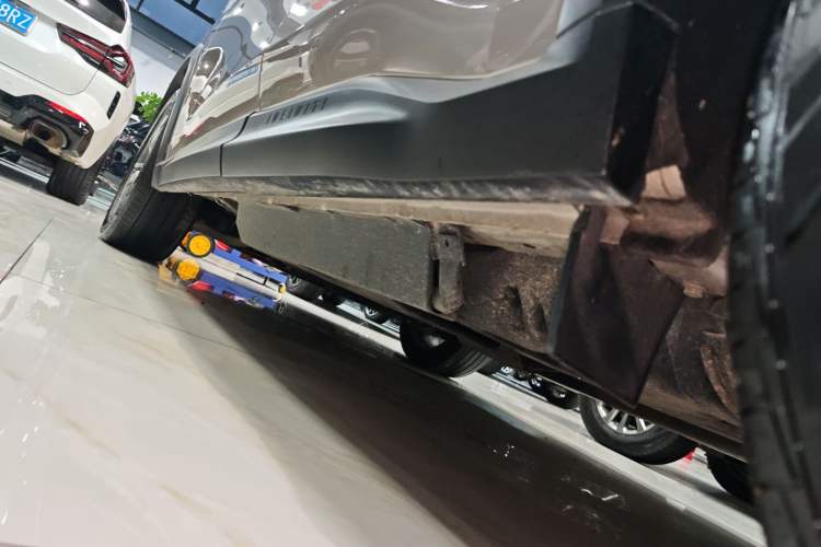 Used Infiniti QX60 2024 2.0T Enjoyment Edition Left Side Sill