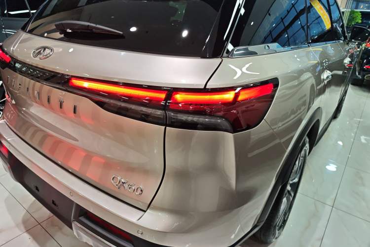 Used Infiniti QX60 2024 2.0T Enjoyment Edition Right Rear Taillight