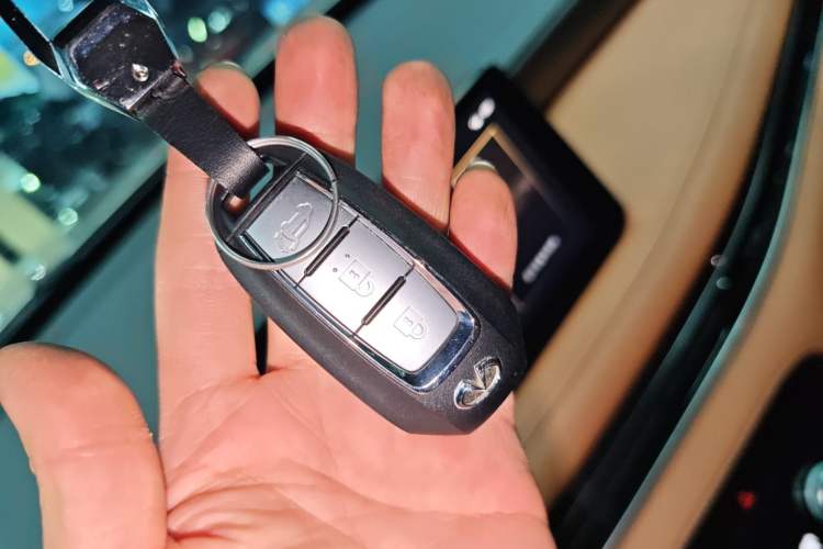 Used Infiniti QX60 2024 2.0T Enjoyment Edition Vehicle Key