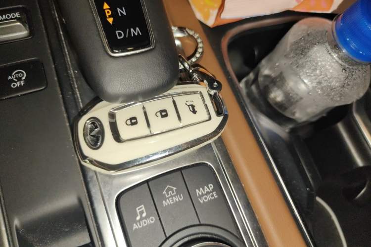Used Infiniti QX60 2024 2.0T Four-Wheel Drive Luxury Edition Vehicle Key