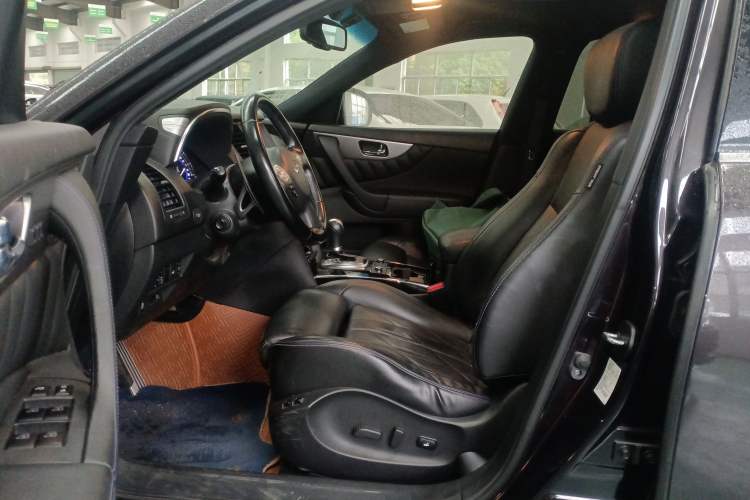 Used Infiniti QX70 2015 3.7L Shadow Edition Driver Seat