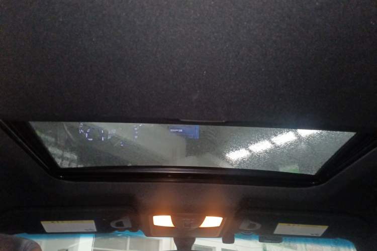 Used Infiniti QX70 2015 3.7L Shadow Edition Headliner
