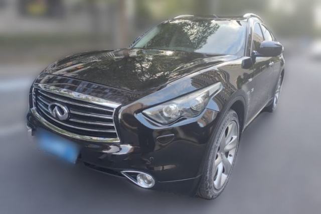 Infiniti QX70 2013 3.7L Standard Edition مستعملة