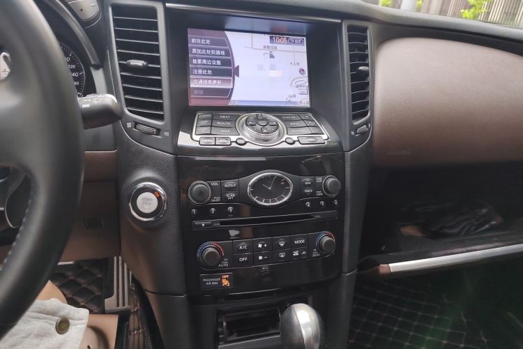 Used Infiniti QX70 2013 3.7L Standard Edition Audio And AC Panel