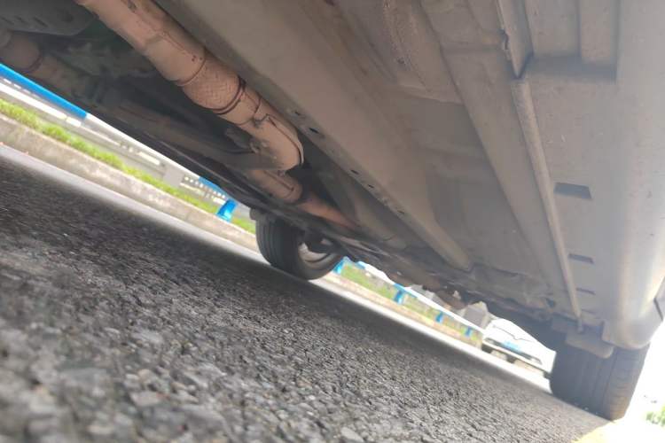 Used Infiniti QX70 2013 3.7L Standard Edition Chassis Front Left