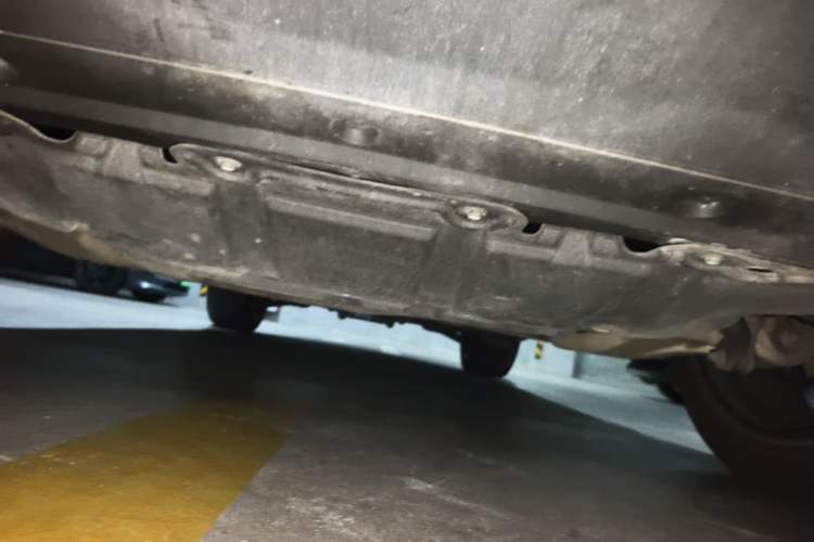 Used Infiniti QX70 2013 3.7L Standard Edition Chassis Front