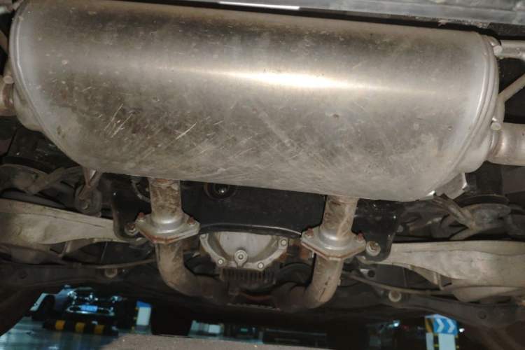 Used Infiniti QX70 2013 3.7L Standard Edition Chassis Rear