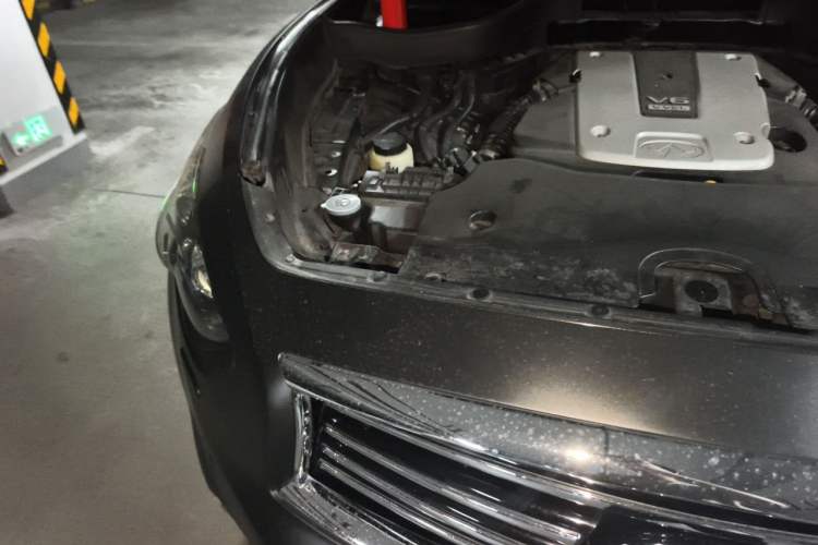 Used Infiniti QX70 2013 3.7L Standard Edition Engine Bay Right