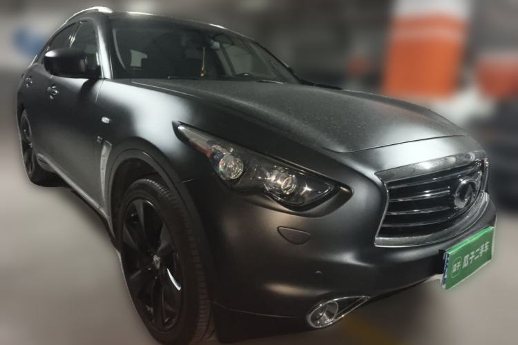 Used Infiniti QX70 2013 3.7L Standard Edition Front Right 45 Deg