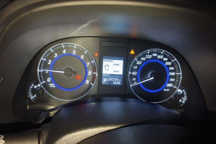 Used Infiniti QX70 2013 3.7L Standard Edition Instrument Cluster