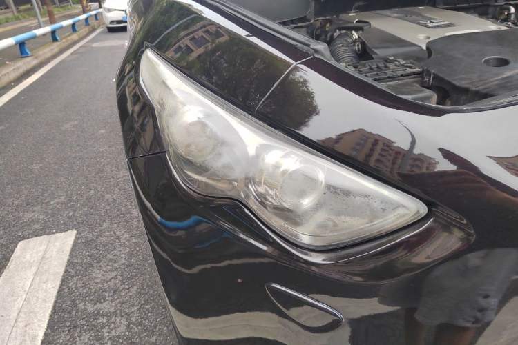 Used Infiniti QX70 2013 3.7L Standard Edition Right Front Headlight