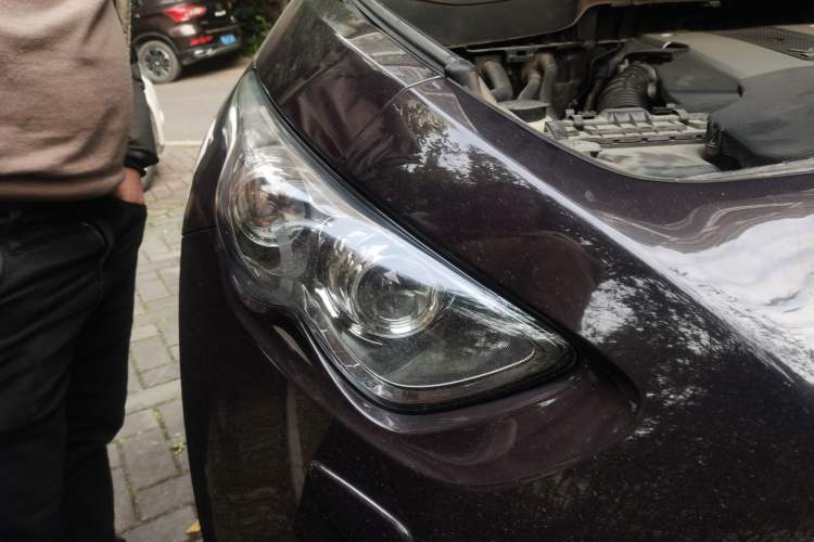Used Infiniti QX70 2013 3.7L Supreme Edition Right Front Headlight