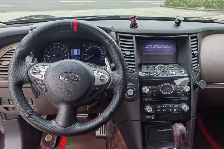 Used Infiniti QX70 2013 3.7L Standard Edition Steering Wheel