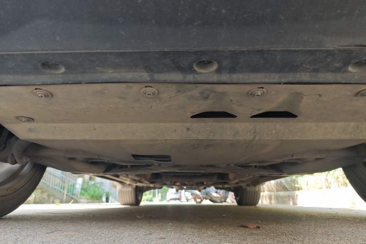 Used Infiniti QX70 2013 3.7L Standard Edition Chassis Front