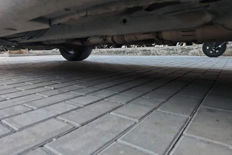 Used Infiniti QX70 2013 3.7L Standard Edition Chassis Front Right