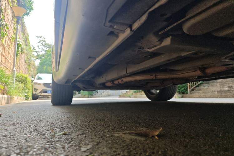 Used Infiniti QX70 2013 3.7L Standard Edition Chassis Rear Left
