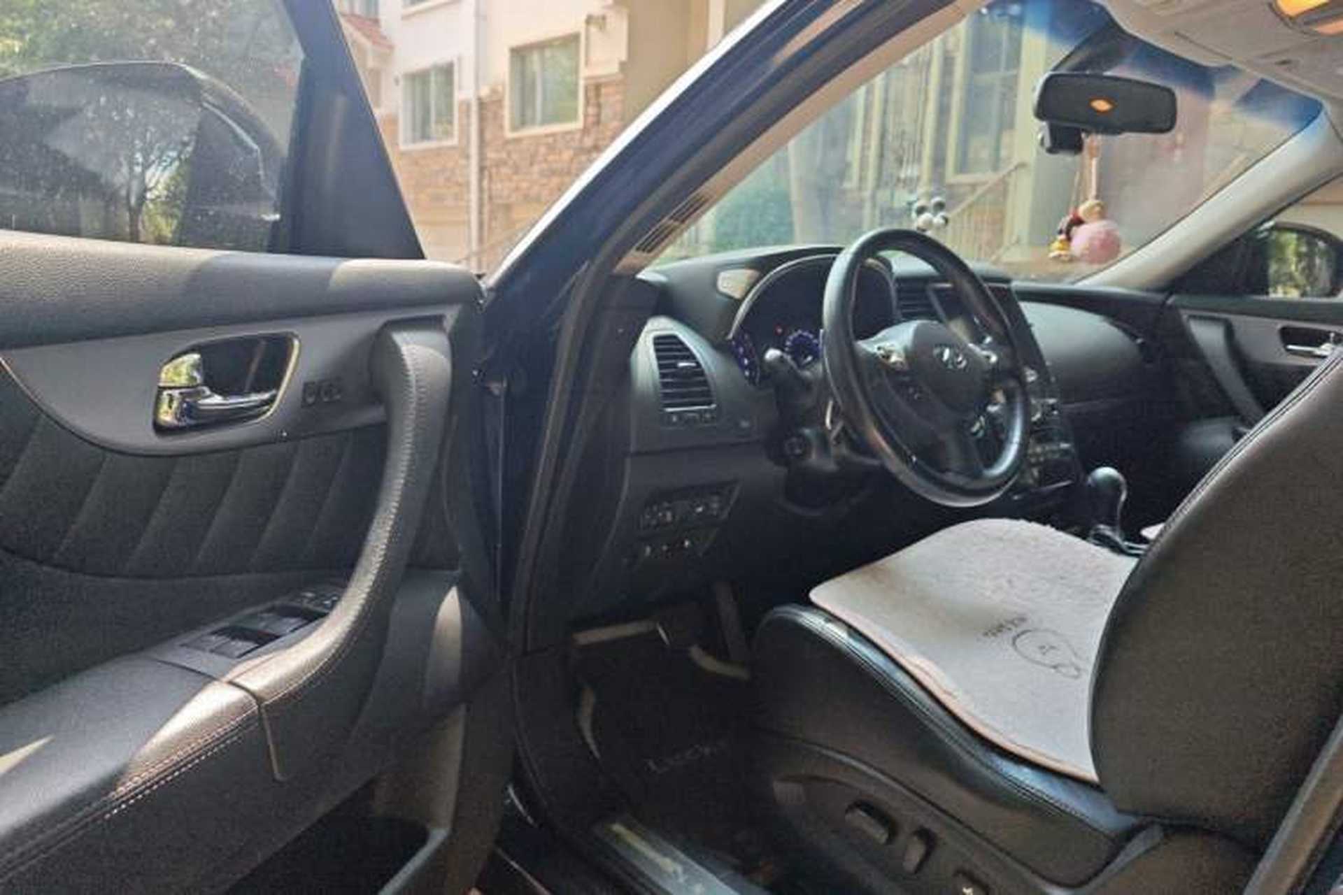 Used Infiniti QX70 2013 3.7L Standard Edition Driver Seat