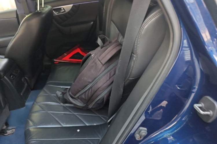 Used Infiniti QX70 2013 3.7L Standard Edition Left Rear Seat
