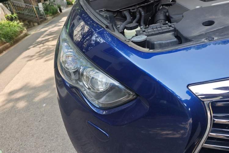 Used Infiniti QX70 2013 3.7L Standard Edition Right Front Headlight