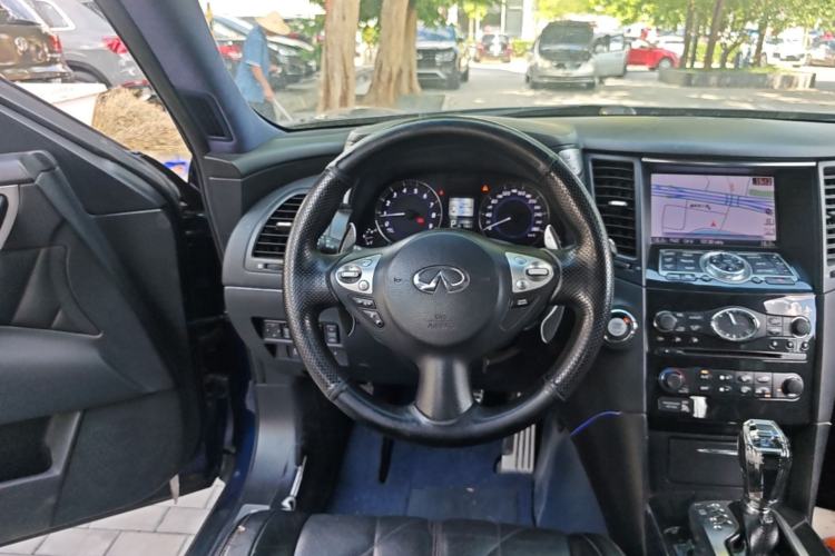Used Infiniti QX70 2013 3.7L Standard Edition Steering Wheel