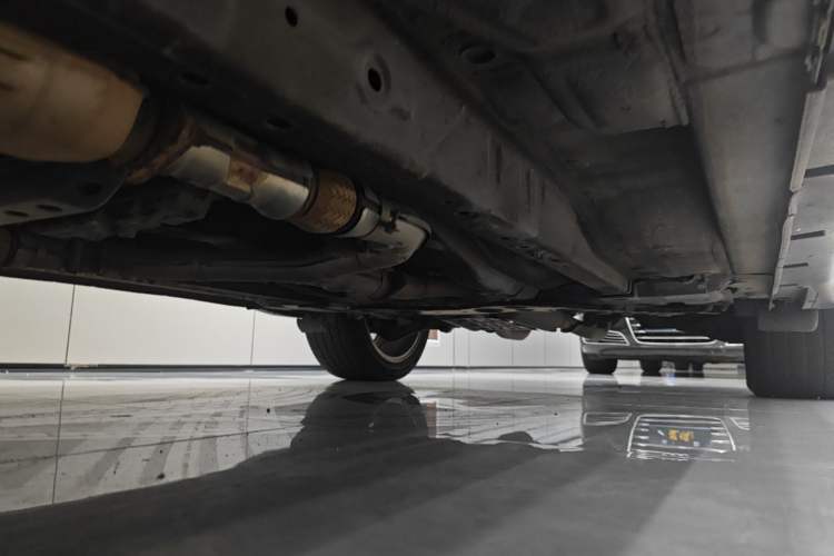 Used Infiniti QX70 2013 3.7L Standard Edition Chassis Front
