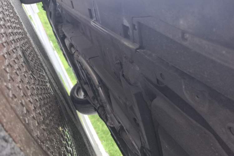 Used Infiniti QX70 2013 3.7L Supreme Edition Chassis Rear Left
