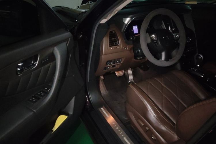 Used Infiniti QX70 2013 3.7L Standard Edition Driver Seat