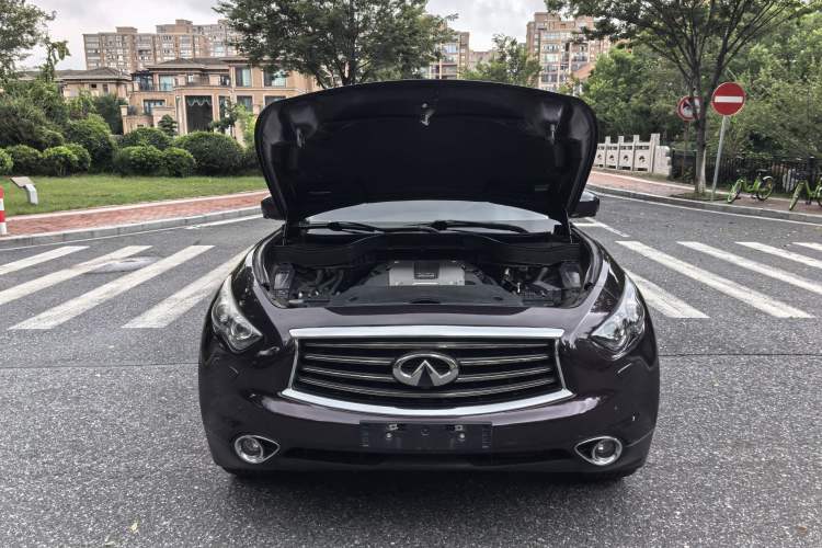Used Infiniti QX70 2013 3.7L Supreme Edition Engine Bay