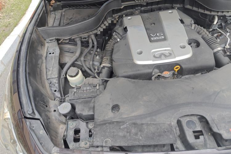 Used Infiniti QX70 2013 3.7L Supreme Edition Engine Bay Right
