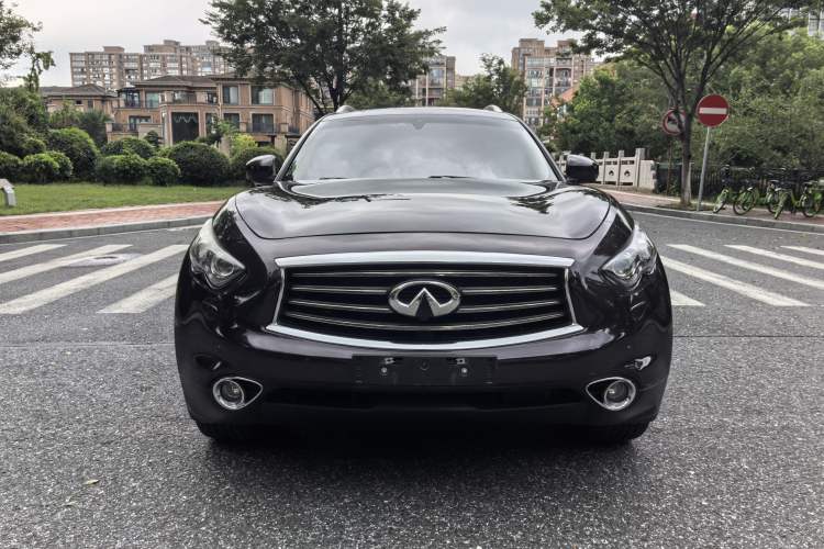 Used Infiniti QX70 2013 3.7L Supreme Edition Exterior 1