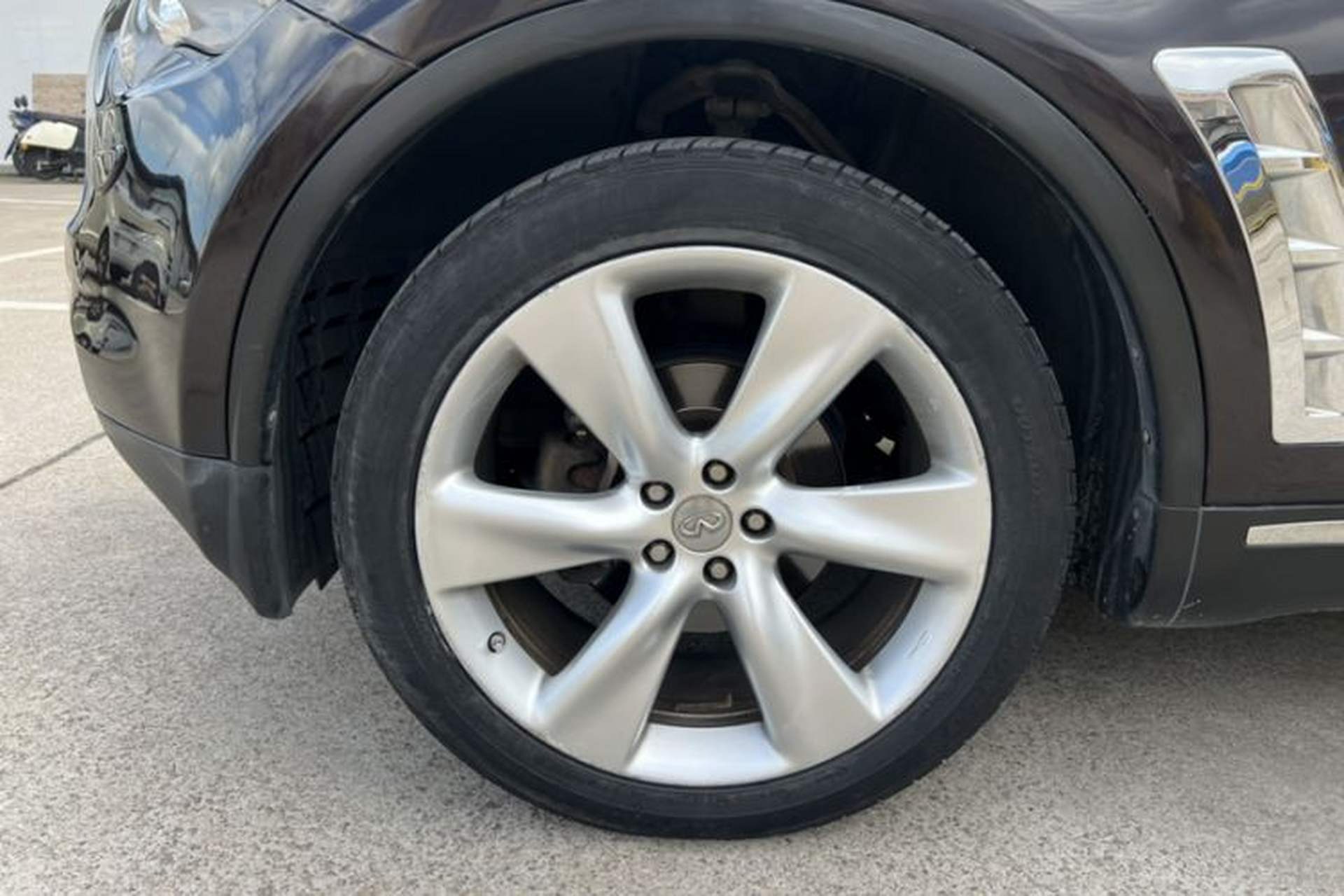 Used Infiniti QX70 2013 3.7L Standard Edition Exterior 4