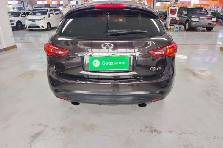 Used Infiniti QX70 2013 3.7L Standard Edition Exterior 4