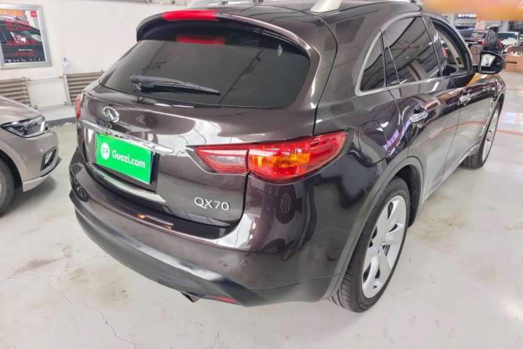 Used Infiniti QX70 2013 3.7L Standard Edition Exterior 5