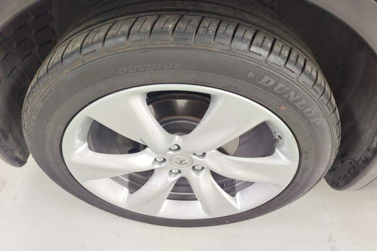 Used Infiniti QX70 2013 3.7L Standard Edition Exterior 7