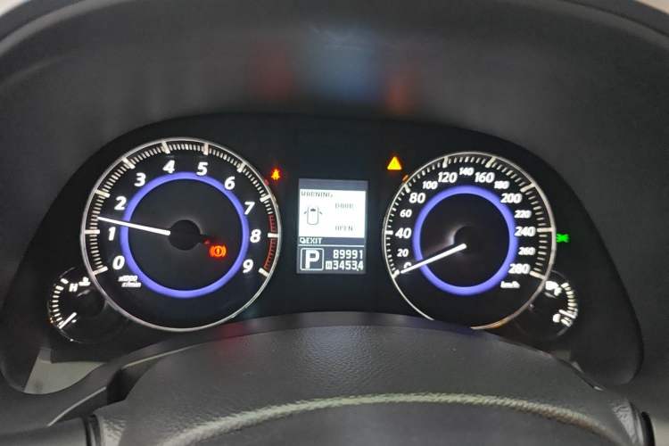 Used Infiniti QX70 2013 3.7L Standard Edition Instrument Cluster