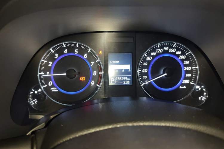 Used Infiniti QX70 2013 3.7L Standard Edition Instrument Cluster