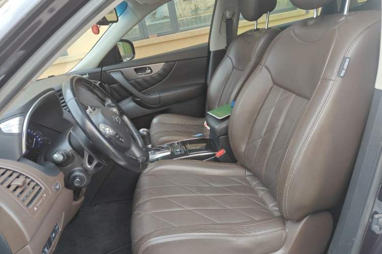Used Infiniti QX70 2013 3.7L Supreme Edition Left Front Seat