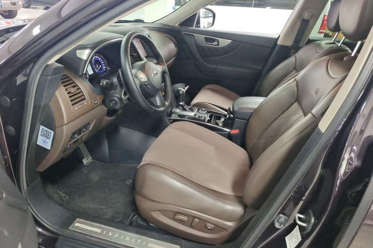 Used Infiniti QX70 2013 3.7L Standard Edition Left Front Seat