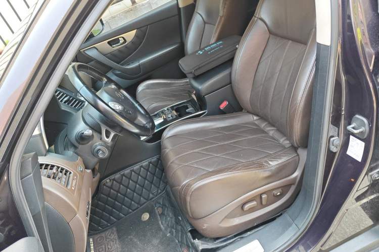 Used Infiniti QX70 2013 3.7L Standard Edition Left Front Seat