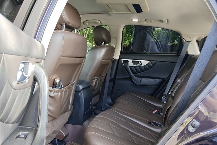 Used Infiniti QX70 2013 3.7L Supreme Edition Left Rear Seat