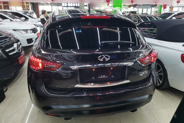 Used Infiniti QX70 2013 3.7L Standard Edition Rear