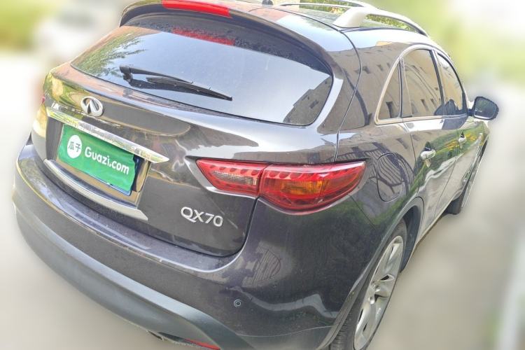 Used Infiniti QX70 2013 3.7L Standard Edition Rear Right 45 Deg