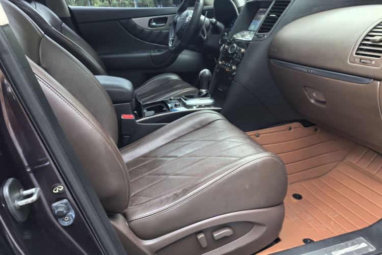 Used Infiniti QX70 2013 3.7L Supreme Edition Right Front Seat